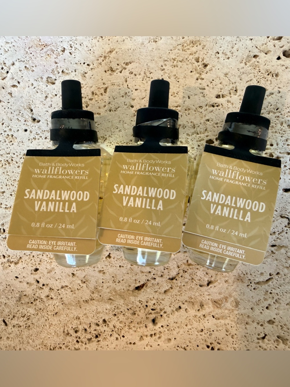 Bath & Body Works Wallflowers Sandalwood Vanilla Refill Set of 3 NWT